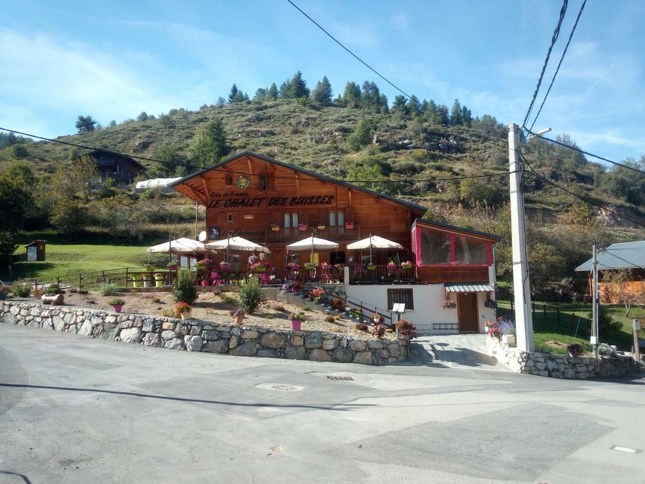Le Chalet Des Buisses Hotell Roubion Eksteriør bilde